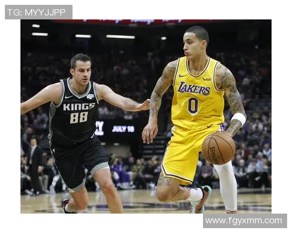 库里与英格拉姆的巅峰对决谁能在赛场上笑到最后 库里与英格拉姆的巅峰对决谁能在赛场上笑到最后