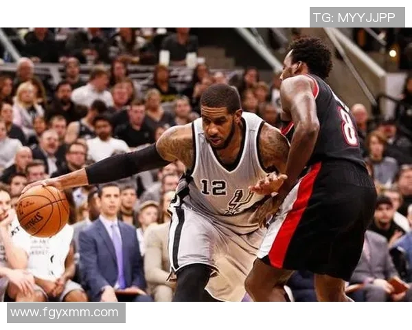 开拓者与马刺激战正酣比分背后揭示的比赛精彩瞬间与战术较量